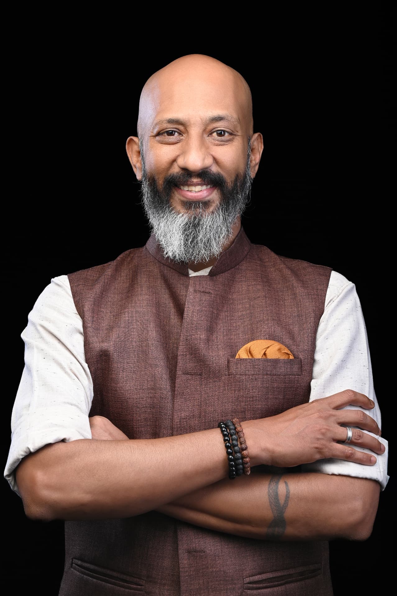 The Architecture of Leadership in an Age of AI & Change