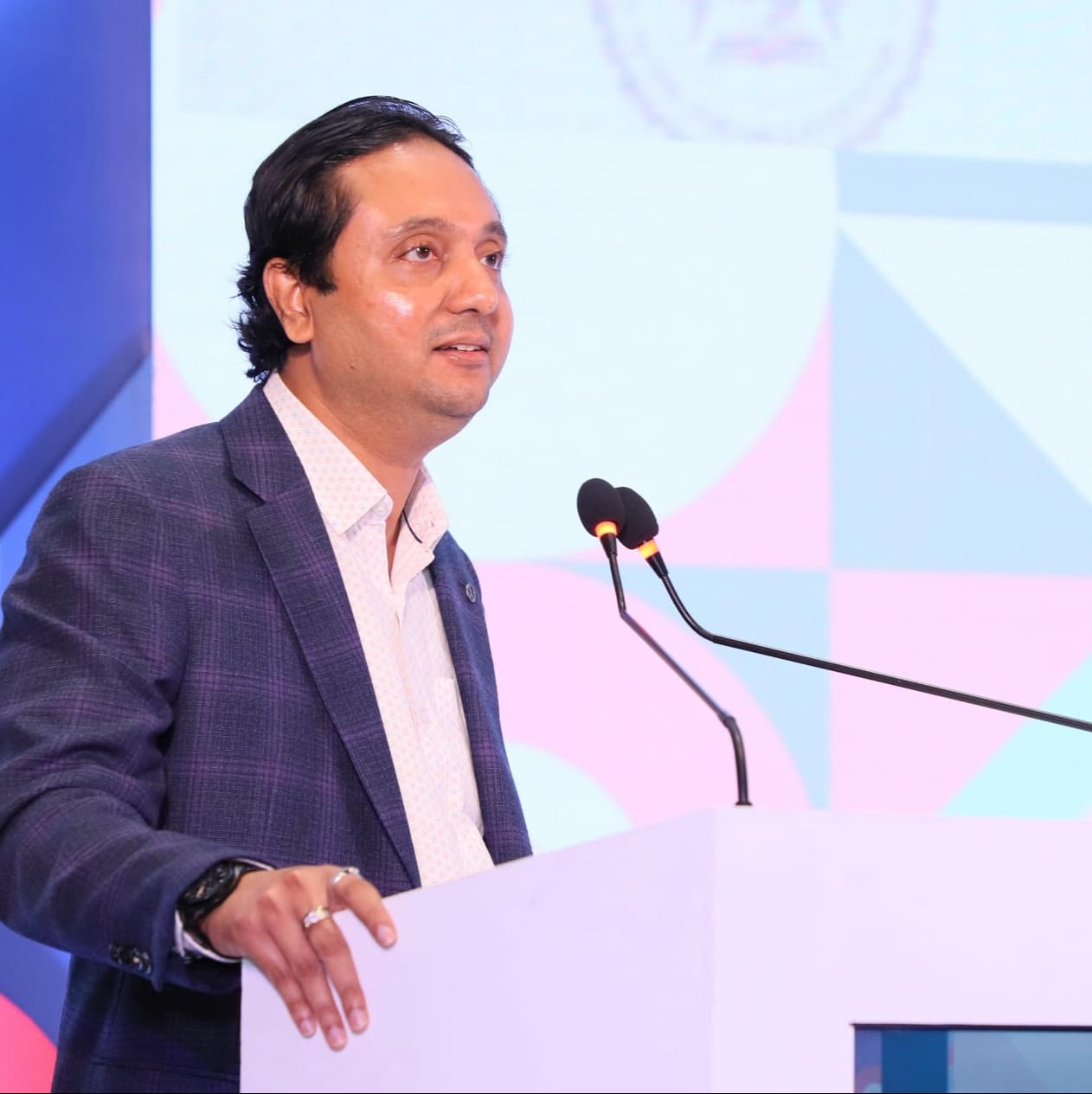 ROE: The Hidden Metric Behind Vaibhav Srivastava's Leadership Playbook